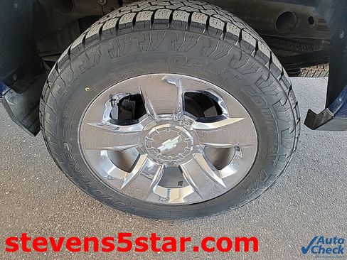 Used 2018 Chevrolet Silverado 1500 LTZ Z71 image 11
