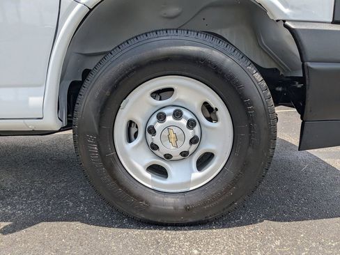 New 2025 Chevrolet Express 2500 w/ Communications Package image 11