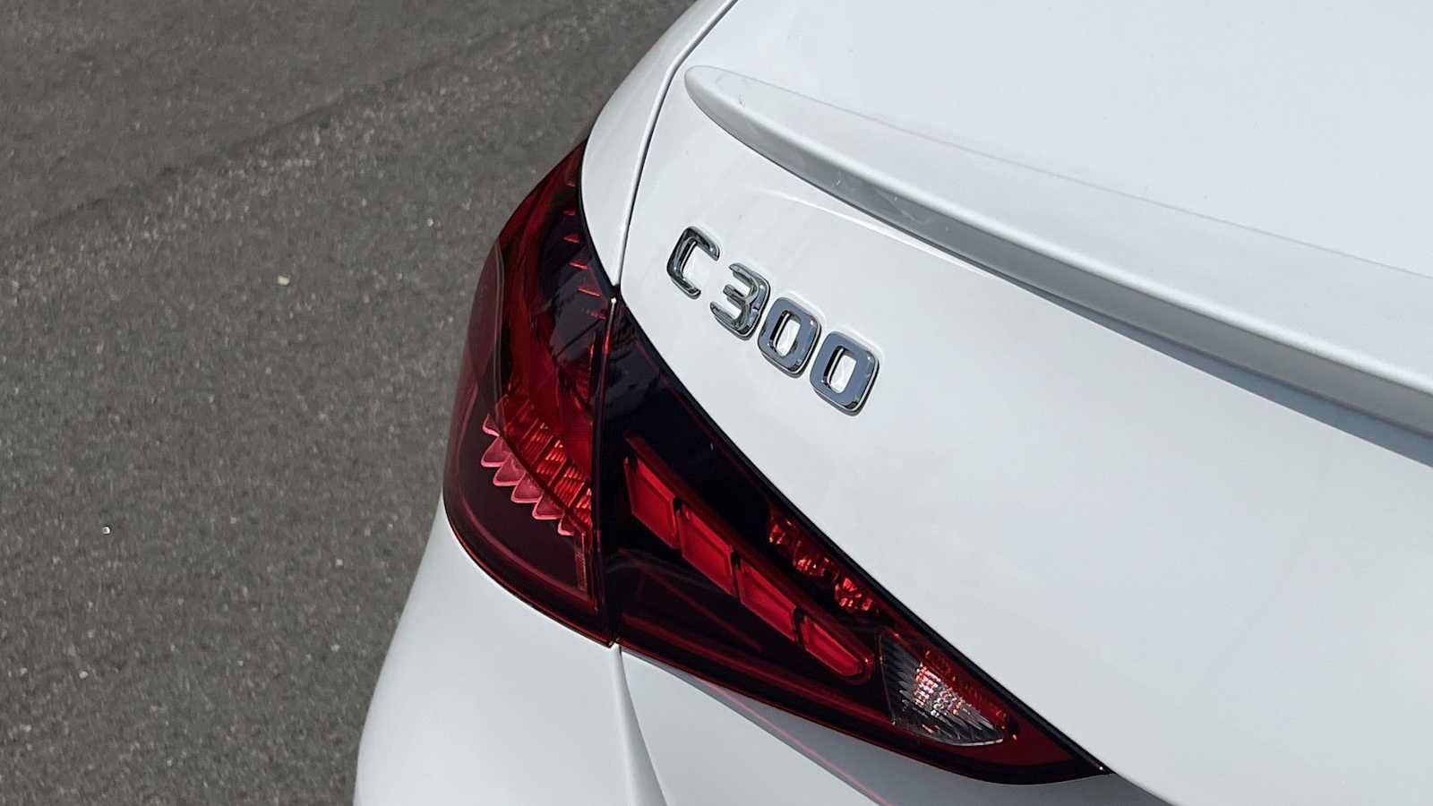 Used 2026 Mercedes-Benz C 300 4MATIC Sedan image 21