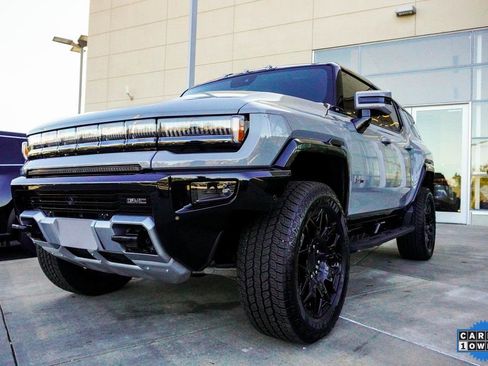 Used 2025 GMC Hummer EV 2X image 8