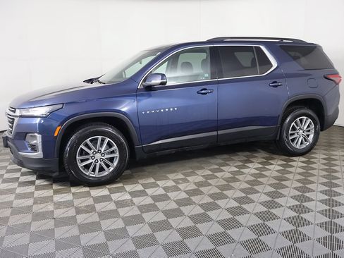 Used 2023 Chevrolet Traverse LT AWD/4WD image 17