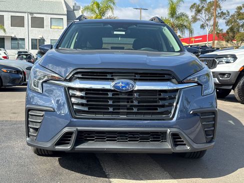 Certified 2023 Subaru Ascent Premium w/ Convenience Package image 3