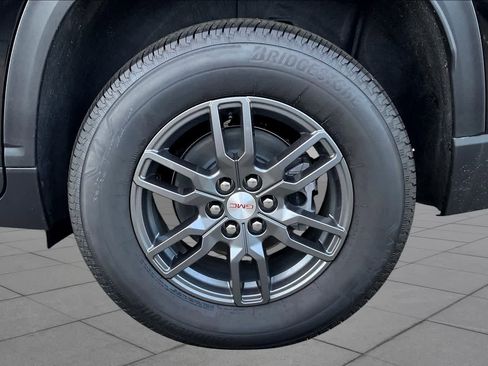 New 2025 GMC Acadia Elevation FWD image 11