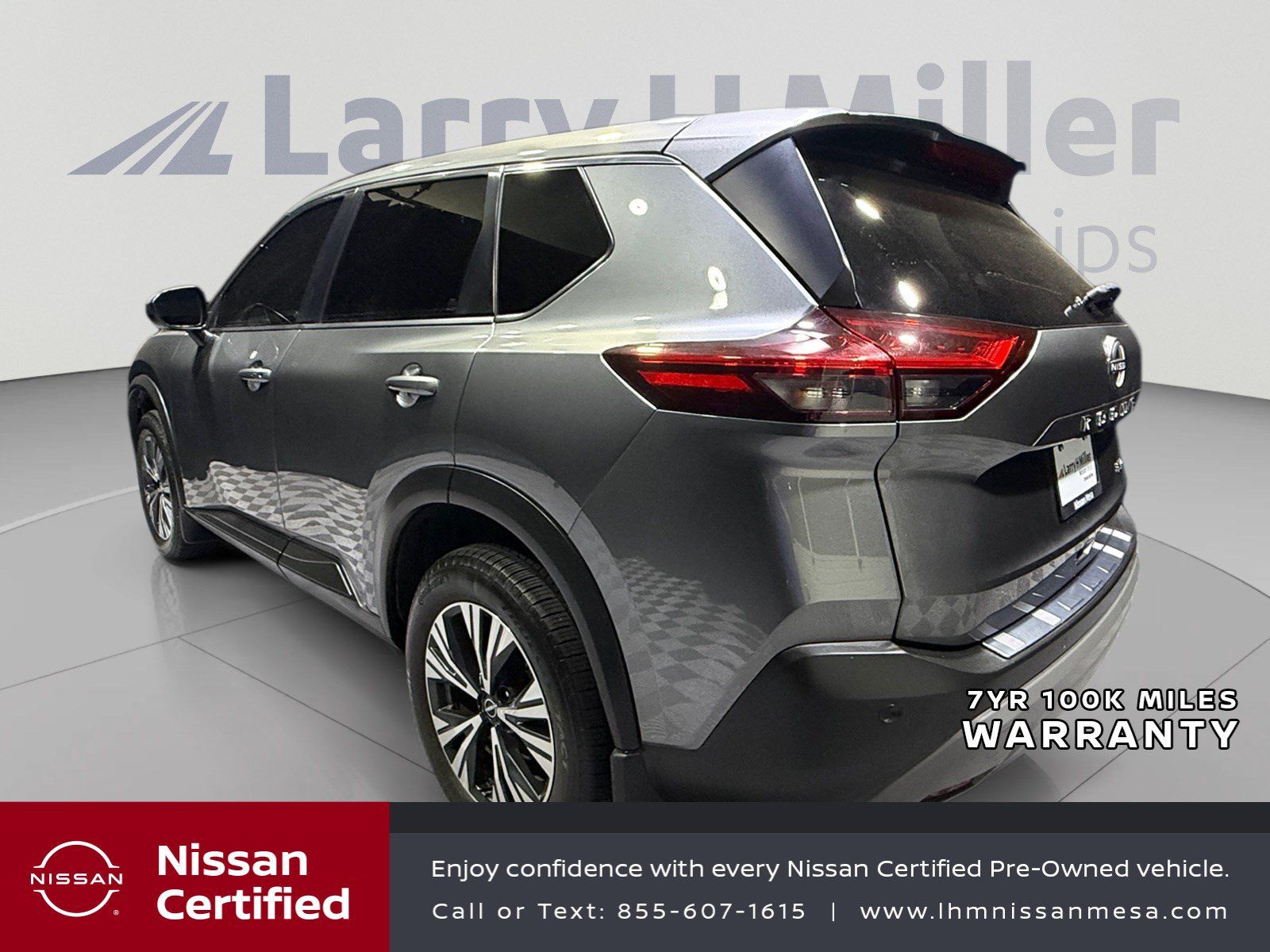 Certified 2023 Nissan Rogue SV FWD image 3
