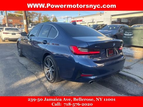 Used 2021 BMW 330i xDrive Sedan w/ Convenience Package image 3