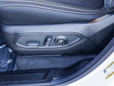 New 2025 Jeep Grand Cherokee Laredo image 22