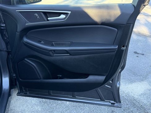 Certified 2023 Ford Edge SEL w/ Convenience Package image 40