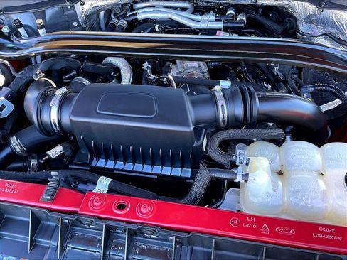 Used 2020 Ford Explorer Platinum w/ Premium Technology Package image 35