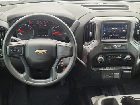 Used 2022 Chevrolet Silverado 1500 Custom image 17