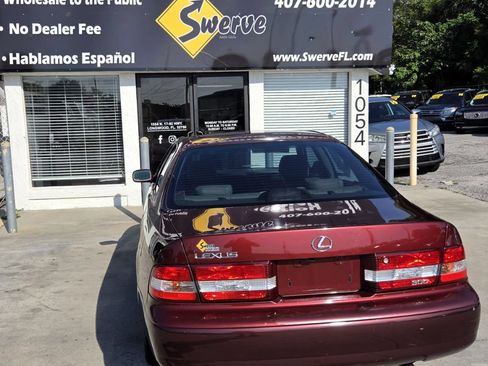 Used 2001 Lexus ES 330 FWD image 10