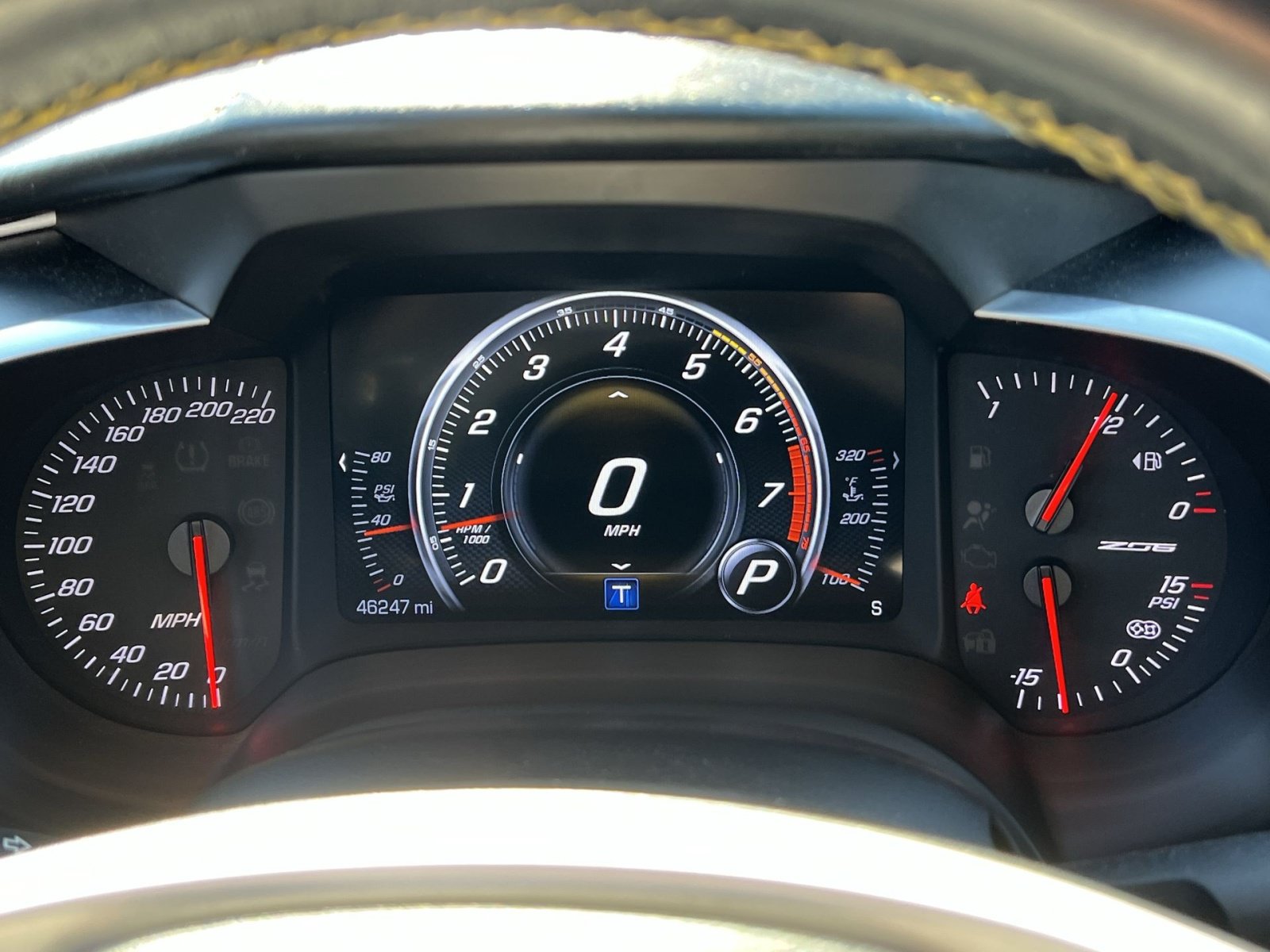 Used 2016 Chevrolet Corvette Z06 w/ 3LZ Preferred Equipment Group RWD image 17