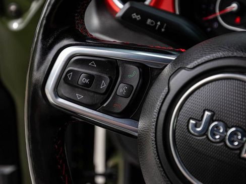 Used 2021 Jeep Wrangler Unlimited Rubicon AWD/4WD image 22