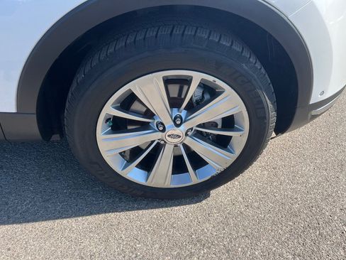 Used 2018 Ford Explorer Limited w/ Equipment Group 301A AWD/4WD image 49