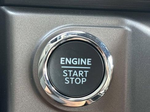 New 2025 Ford F150 XLT w/ Equipment Group 302A MID image 31