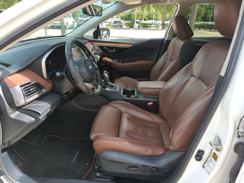 Used 2021 Subaru Outback Touring XT AWD/4WD image 18