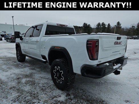 Certified 2024 GMC Sierra 2500 AT4X image 9