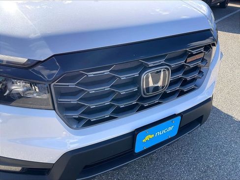 Used 2023 Honda Passport TrailSport image 31