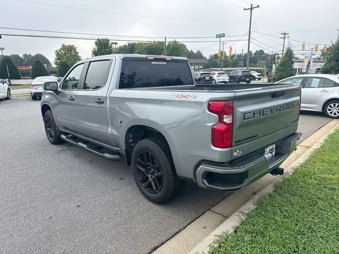 Used 2025 Chevrolet Silverado 1500 Custom w/ Turbomax Blackout Package AWD/4WD image 5