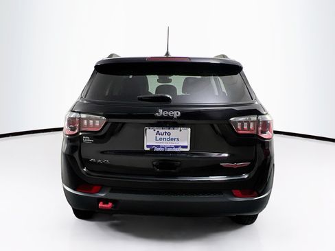 Used 2022 Jeep Compass Trailhawk AWD/4WD image 6