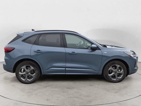 Used 2023 Ford Escape ST-Line Select w/ Tech Pack #2 AWD/4WD image 4