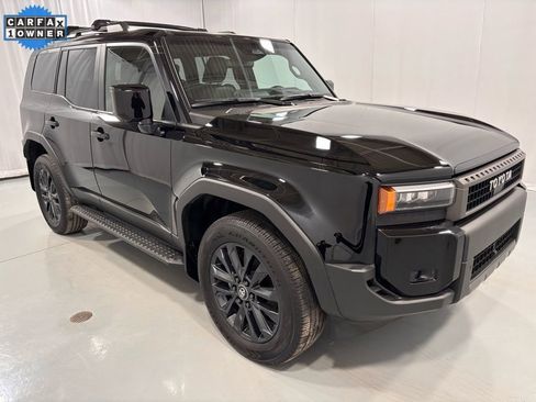 Used 2024 Toyota Land Cruiser w/ Premium Package image 4