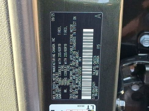 Used 2025 Lexus RX 350 Premium image 27