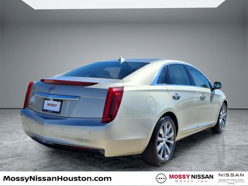 Used 2014 Cadillac XTS image 7