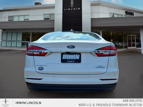 Used 2019 Ford Fusion SE FWD image 20