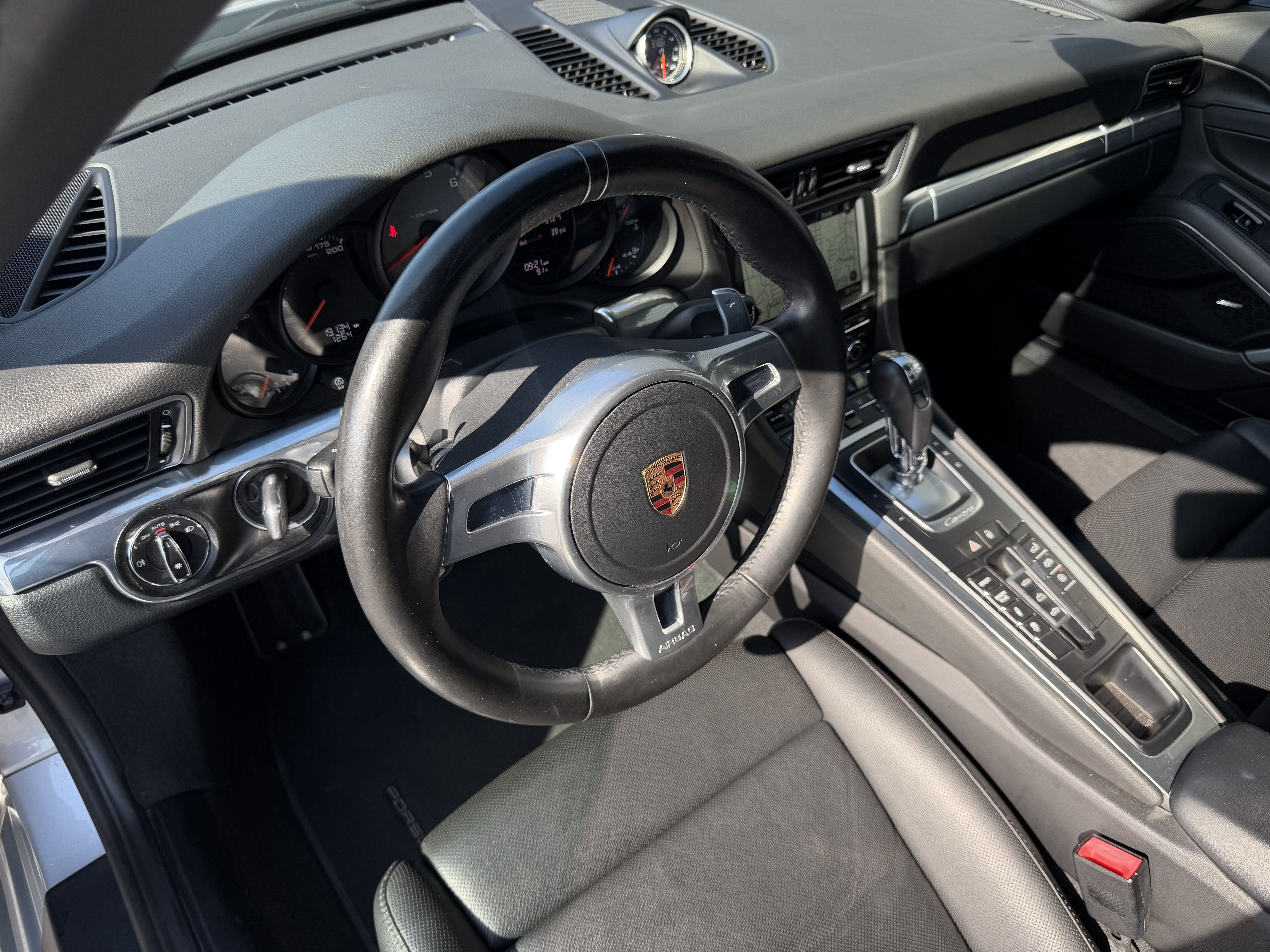 Certified 2016 Porsche 911 Carrera S RWD image 4