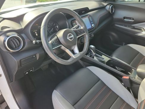 Certified 2023 Nissan Kicks SR w/ SR Premium Package FWD image 14