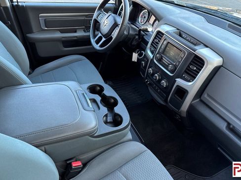 Used 2014 RAM 2500 SLT image 18