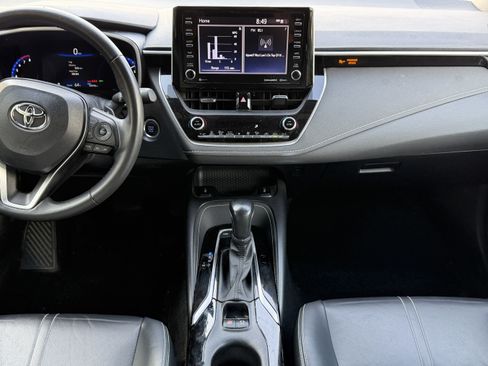 Used 2022 Toyota Corolla XSE image 7