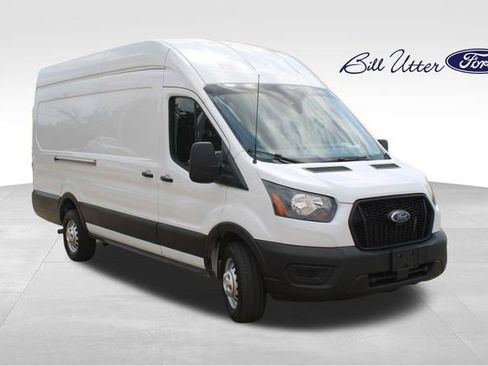 Used 2023 Ford Transit 250 148 High Roof Extended AWD image 3
