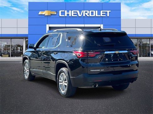Certified 2023 Chevrolet Traverse LT image 9