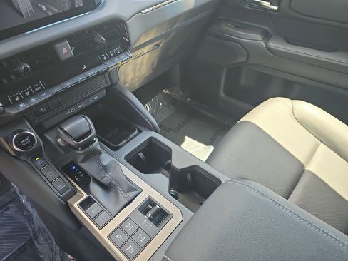 Used 2024 Toyota Land Cruiser AWD/4WD image 24