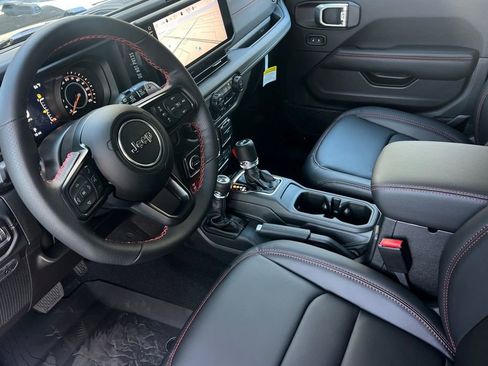 New 2026 Jeep Wrangler Unlimited Rubicon 392 w/ Quick Order Package 27X Moab AWD/4WD image 10