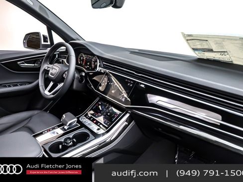 New 2025 Audi Q7 3.0T Premium Plus image 5