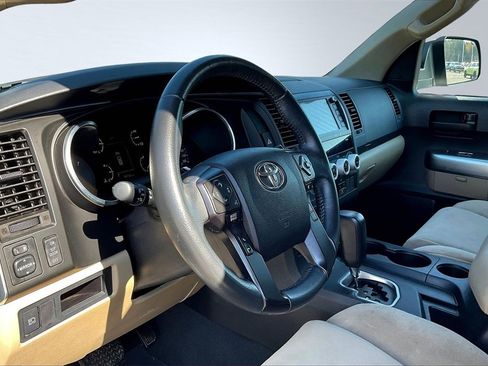 Used 2022 Toyota Sequoia SR5 image 14