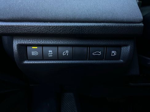 Used 2025 Toyota Camry LE image 20