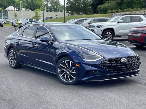 Used 2022 Hyundai Sonata Limited FWD image 1
