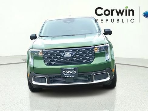 Used 2025 Ford Maverick Lariat w/ 4K Tow Package AWD/4WD image 2
