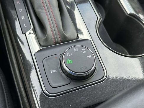 Used 2020 Chevrolet Blazer RS image 21