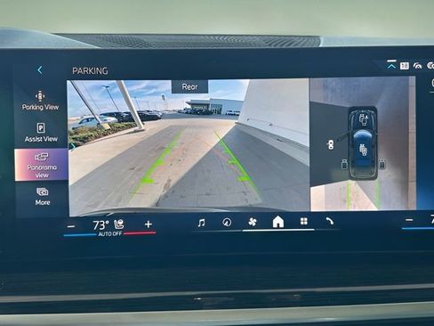 Certified 2024 BMW X7 xDrive40i w/ M Sport Package image 26