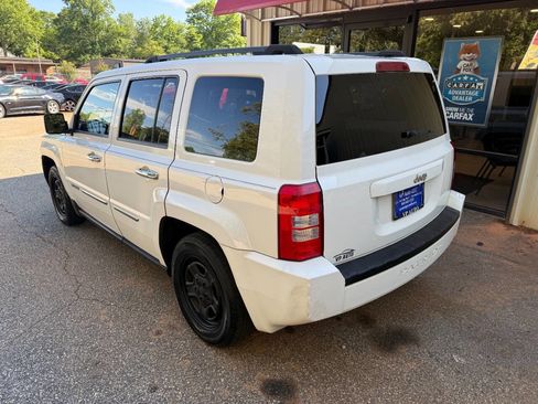 Used 2008 Jeep Patriot Sport FWD image 6