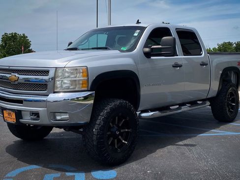 Used 2013 Chevrolet Silverado 1500 LT w/ All-Star Edition AWD/4WD image 4