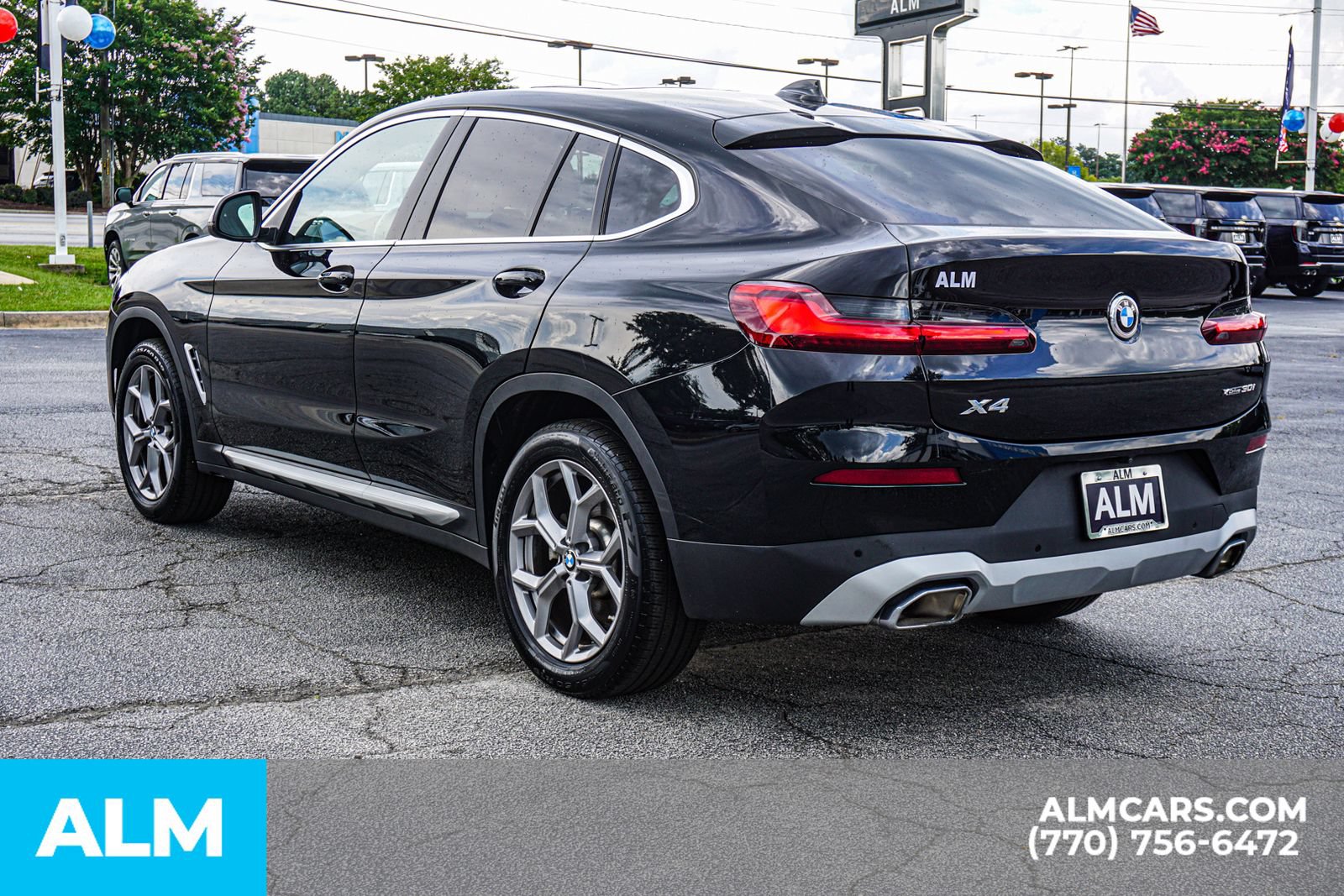 Used 2025 BMW X4 xDrive30i AWD/4WD image 7
