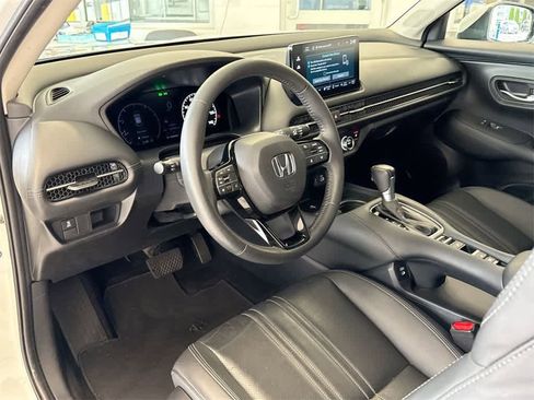 Certified 2024 Honda HR-V EX-L image 10