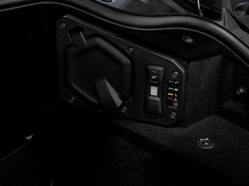 Used 2024 Lamborghini Revuelto image 49