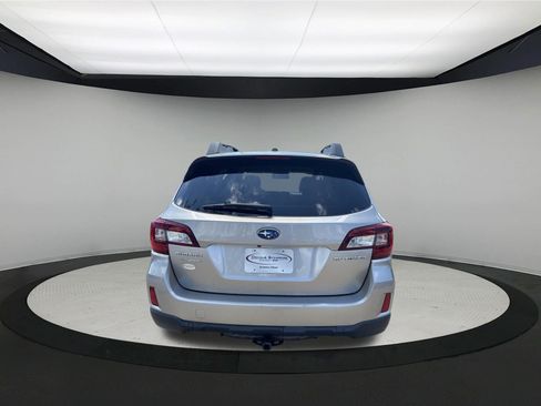 Used 2015 Subaru Outback 2.5i Premium AWD/4WD image 7
