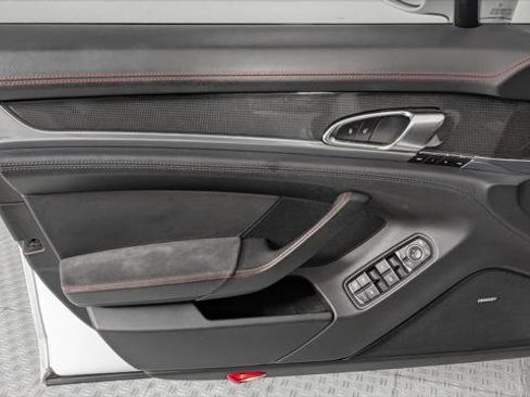 Used 2015 Porsche Panamera GTS AWD/4WD image 13